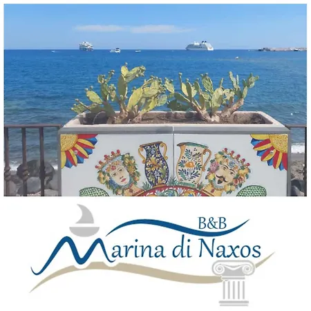 Marina Di Naxos 住宿加早餐酒店 *
