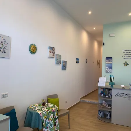 Marina Di Naxos 住宿加早餐酒店 3*